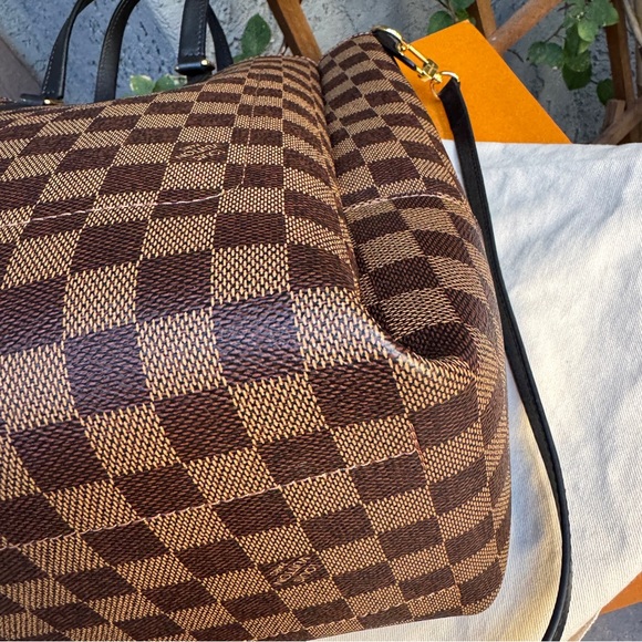 Louis Vuitton Damier Ebene Belmont NM MM Tote - Picture 10 of 16